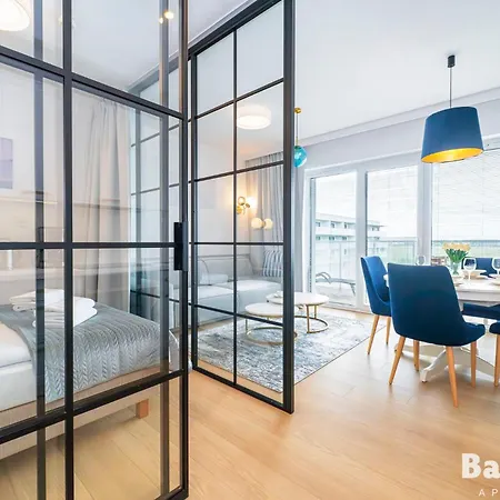 Balticon Polanki Aqua 아파트호텔 4*